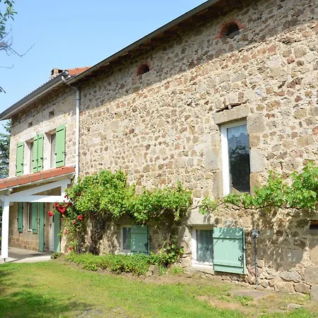 Holiday home Ancienne Ferme Renovee, Cadre Paisible, Proche Lyon Et St-etienne, Ideale Famille Et Teletravail - Fr-1-582-328 Saint-Pal-de-Mons